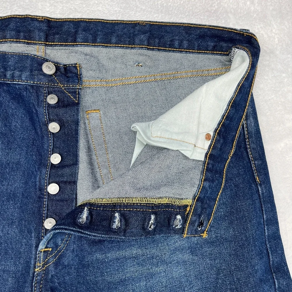Levi's 501 Original Jeans Men's Blue Denim Relaxed Straight Button Fly - 42X29.5